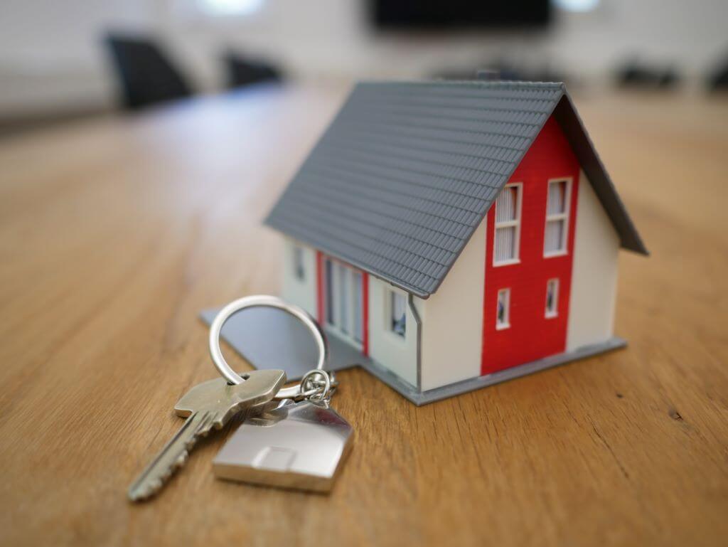 Purchasing a house: Real estate purchase